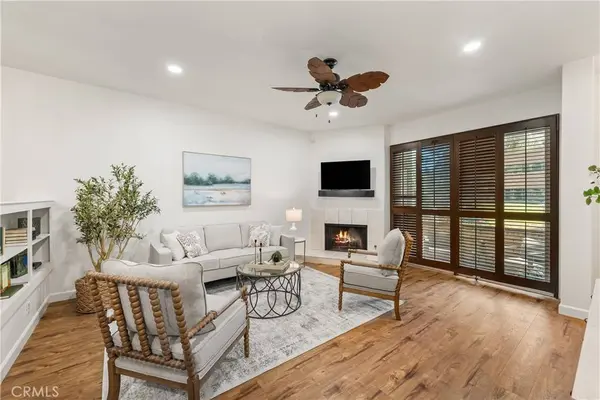 21801 Burbank #97, Woodland Hills, CA 91367