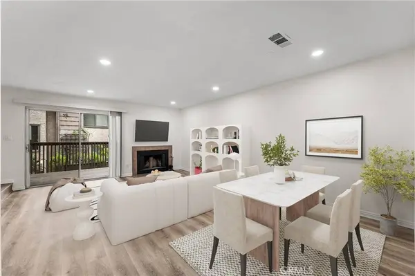 18316 Hatteras #20, Tarzana, CA 91356