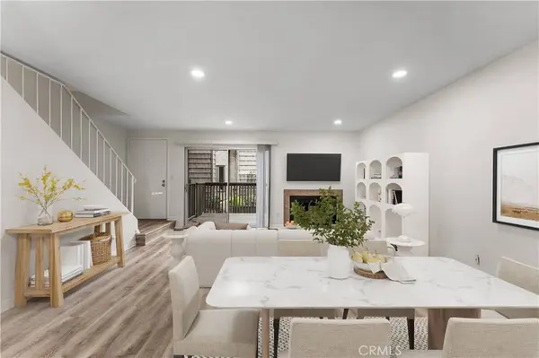 18316 Hatteras #20, Tarzana, CA 91356