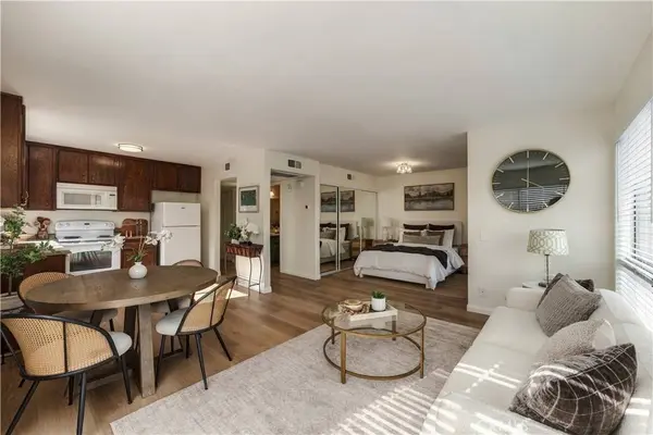 290 Sequoia CT #36, Thousand Oaks, CA 91360