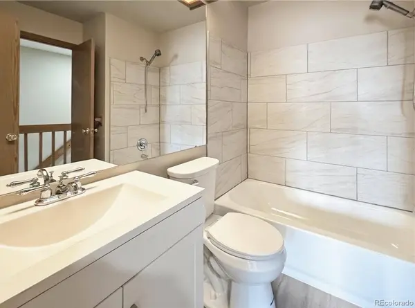 8215 S Fillmore CIR, Littleton, CO 80122