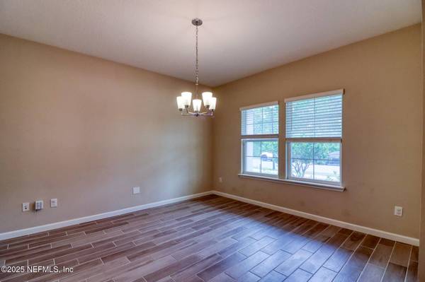 6864 HANOVER CREEK RD, Jacksonville, FL 32222