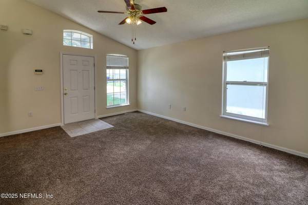 3371 NET CT, Jacksonville, FL 32277