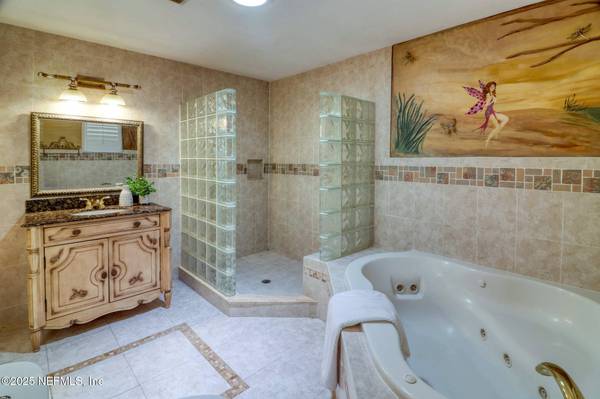 4126 MARKIN DR W, Jacksonville, FL 32277