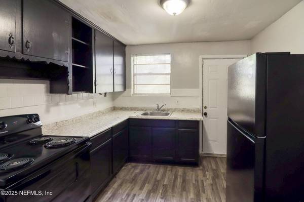 5634 ASTOR PL, Jacksonville, FL 32208