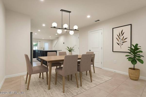 7213 LUMINARY LN, Jacksonville, FL 32210