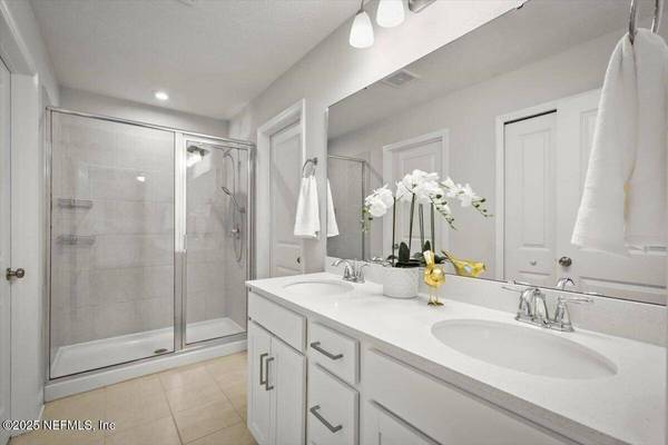 13402 HOLSINGER BLVD, Jacksonville, FL 32256