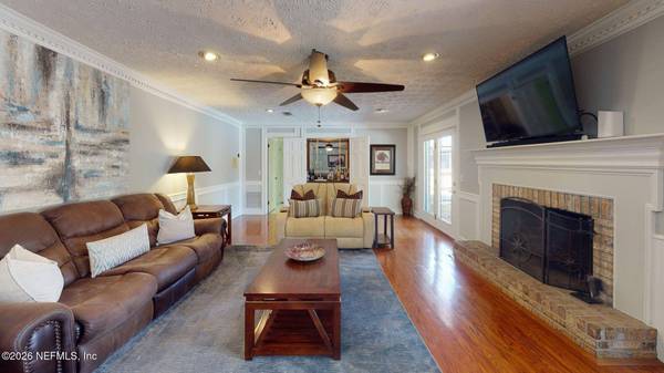 4575 OAK BAY DR, Jacksonville, FL 32277