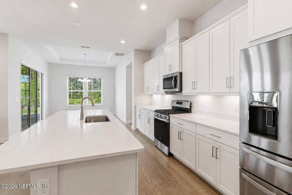 80 WALNUT GLEN CT, St. Johns, FL 32259