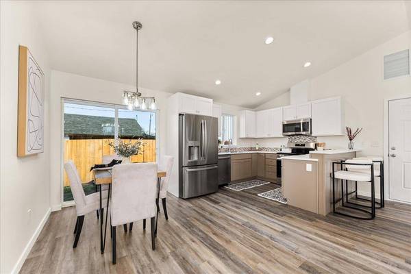 817 Park St, Davenport, WA 99122