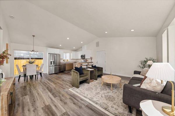 817 Park St, Davenport, WA 99122