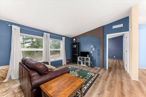 352 Independence Rd, Newport, WA 99156