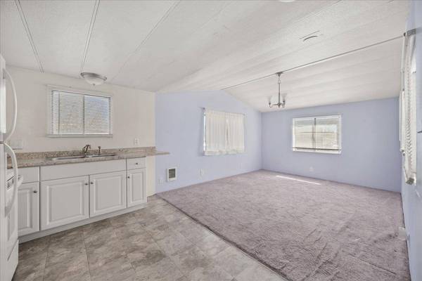 2515 S Geiger Blvd #6, Spokane, WA 99224