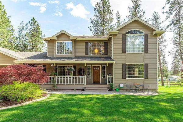 16503 N Mockingbird Ln, Nine Mile Falls, WA 99026