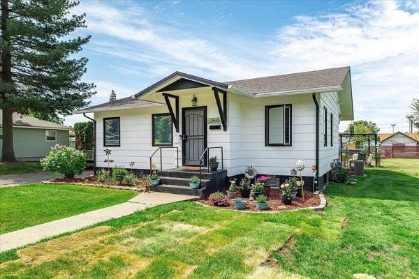 2915 N Dale Rd, Spokane, WA 99212