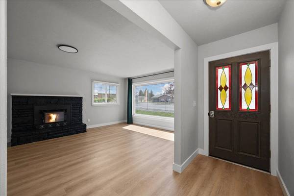 11707 E Broadway Ave, Spokane, WA 99206