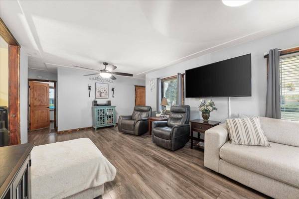 2915 N Dale Rd, Spokane, WA 99212