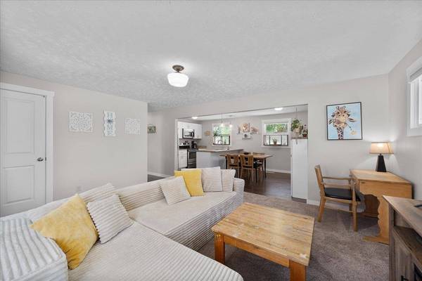 7015 N Howard St, Spokane, WA 99208