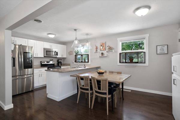 7015 N Howard St, Spokane, WA 99208