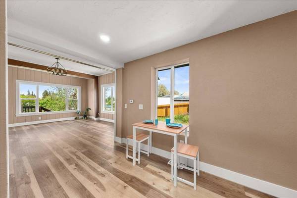 809 Park St, Davenport, WA 99122