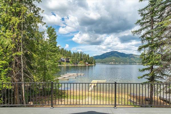 4107 Tamarack Beach Rd, Loon Lake, WA 99148