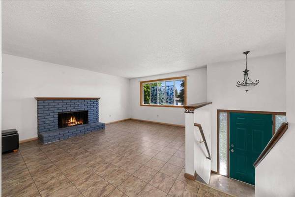 5903 N Stevens St, Spokane, WA 99205