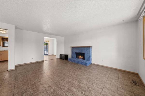 5903 N Stevens St, Spokane, WA 99205