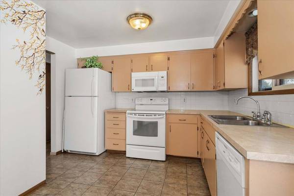 5903 N Stevens St, Spokane, WA 99205