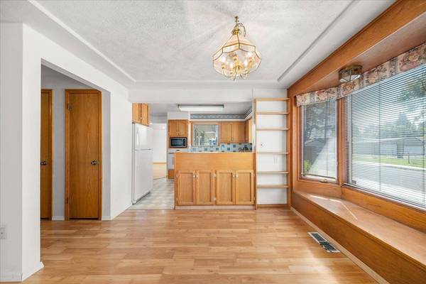 5304 N Washington St, Spokane, WA 99205