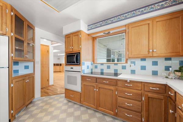 5304 N Washington St, Spokane, WA 99205