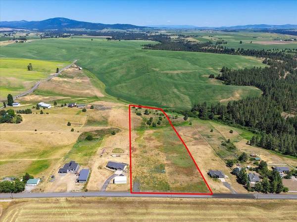 55xx E Stoughton Rd, Valleyford, WA 99036