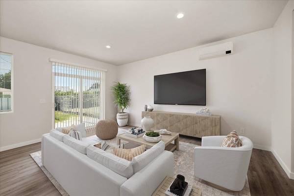 2202 E Rich Ave, Spokane, WA 99207