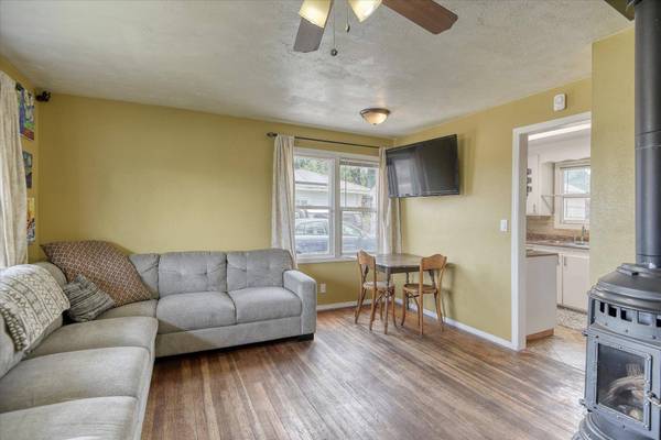 7226 E Mission Ave, Spokane Valley, WA 99212