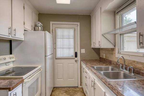 7226 E Mission Ave, Spokane Valley, WA 99212