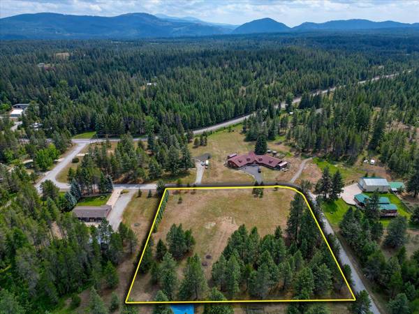 435 Jade Dr, Newport, WA 99156