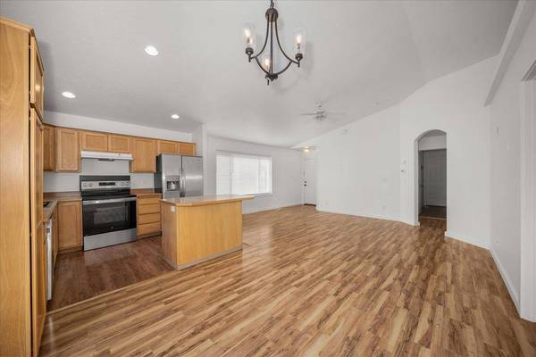 10039 W Barberry Ave, Cheney, WA 99004