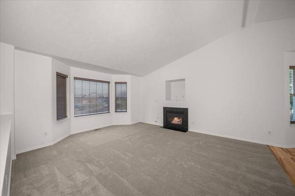 6720 N Royal Ln, Spokane, WA 99208