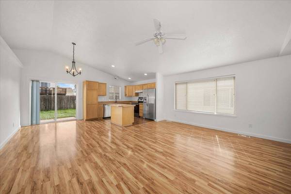 10039 W Barberry Ave, Cheney, WA 99004