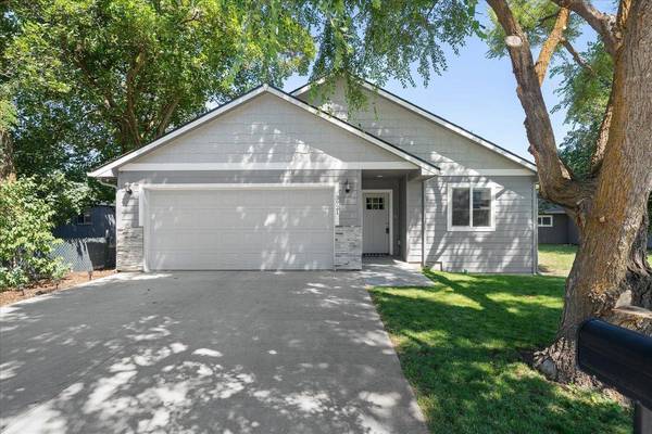 3921 E Longfellow Ave, Spokane, WA 99217