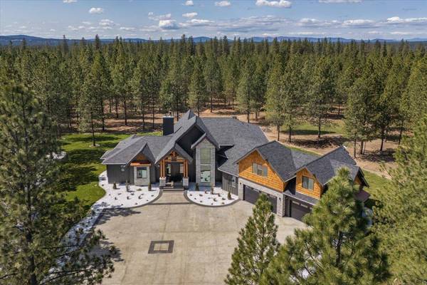 27603 N Bruce Rd, Chattaroy, WA 99003