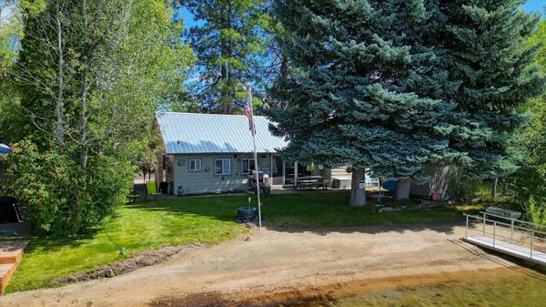 408000 Robbins Rd, Loon Lake, WA 99148