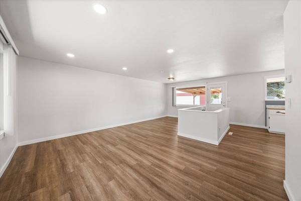 7014 N Howard St, Spokane, WA 99208