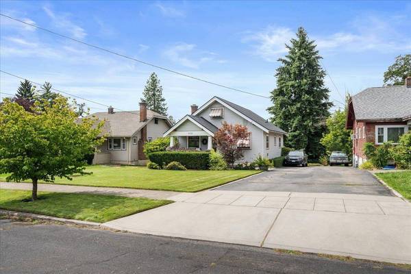 3131 N Wellington Pl, Spokane, WA 99205