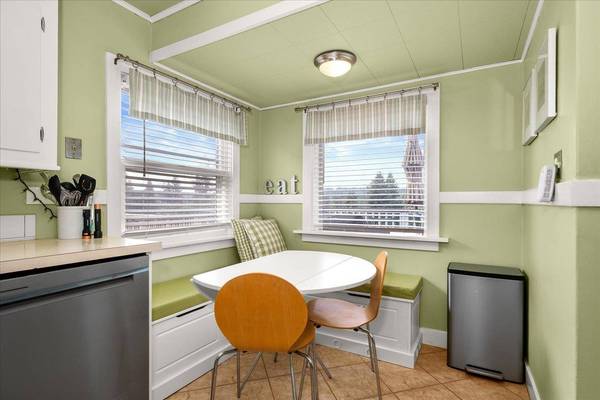 3131 N Wellington Pl, Spokane, WA 99205