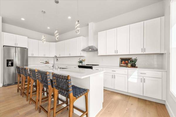 2021 W Walker Ave, Spokane, WA 99208