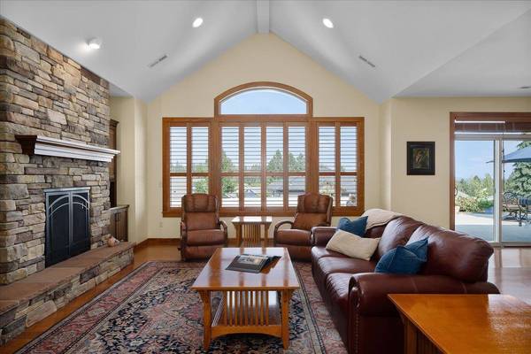 11211 E Flagstone Ln, Spokane Valley, WA 99206