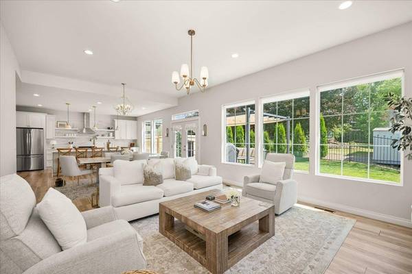 4620 E 43rd Ave, Spokane, WA 99223