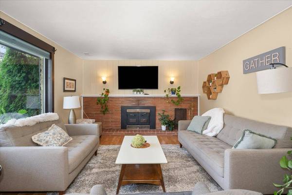 504 E 41st Ave, Spokane, WA 99203