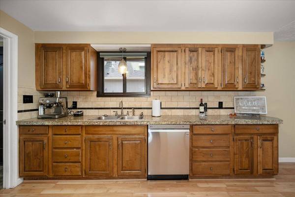 504 E 41st Ave, Spokane, WA 99203