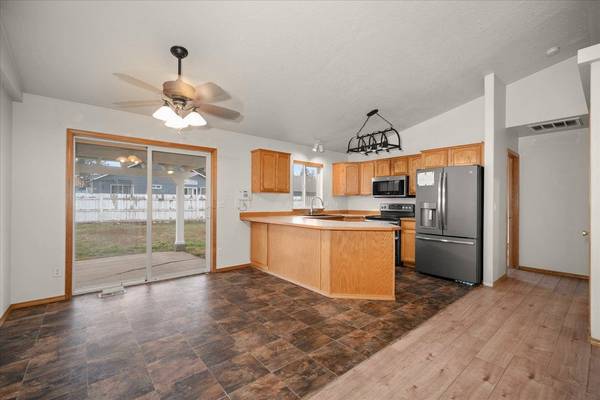 3012 Meadow Glen Ln, Cheney, WA 99004